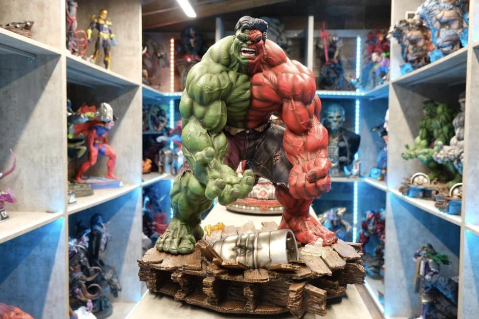 Compound Hulk Scale Custom Statue Unboxing Bros