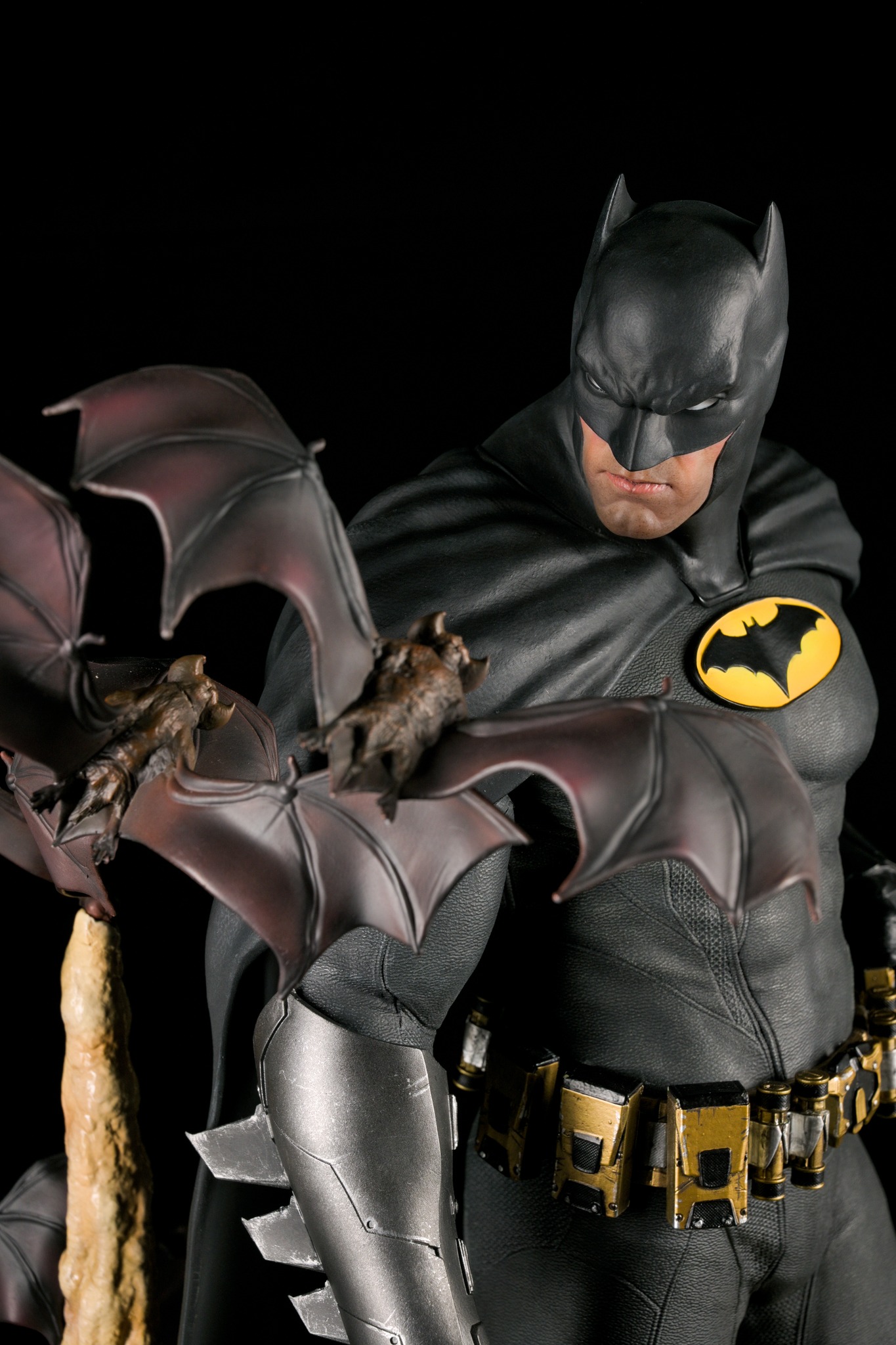 Batman Cave 1/4 & 1/3 Scale Statue (READY TO SHIP) - Unboxing Bros