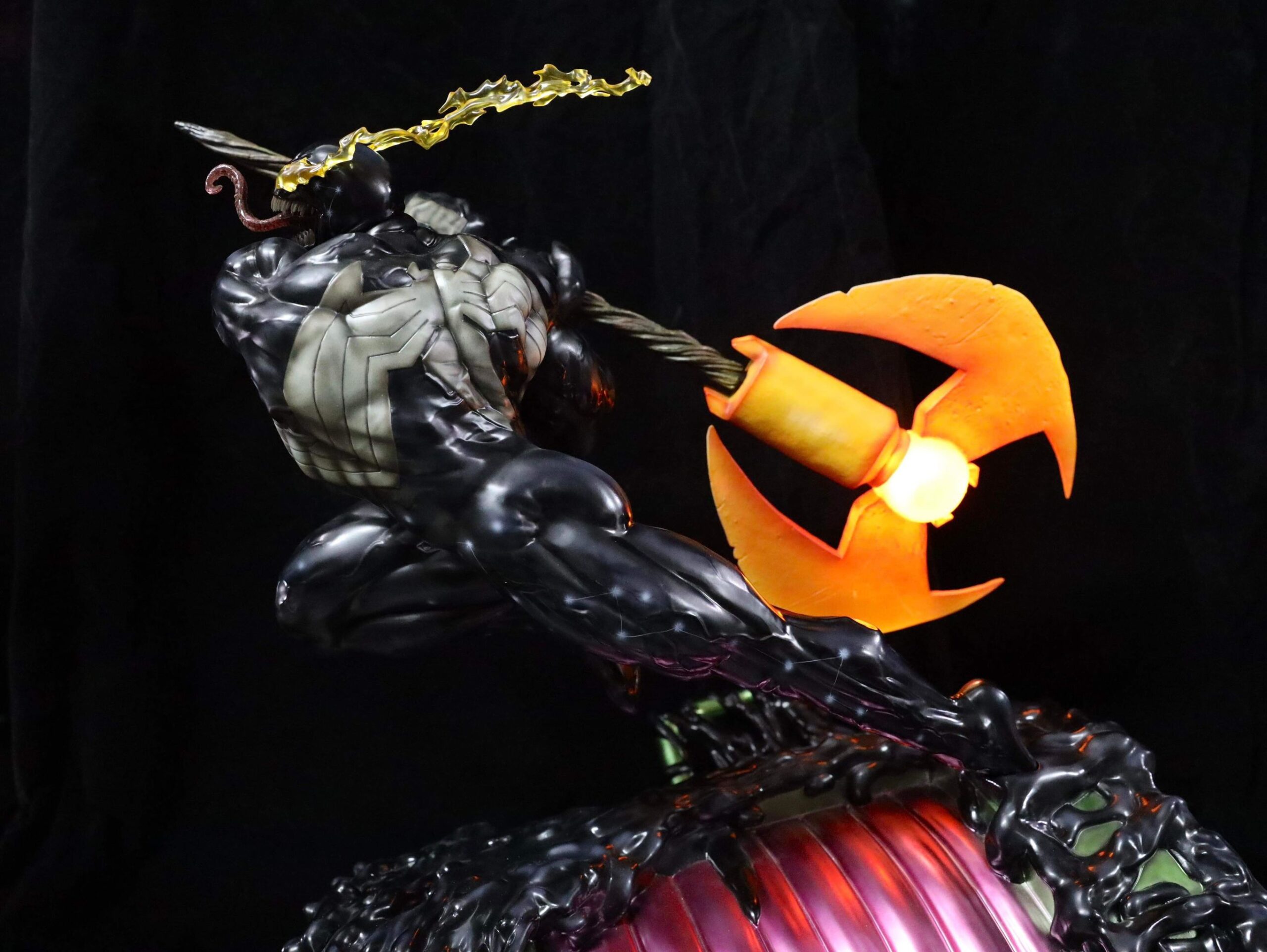 Enigma Force Venom 1/4 Scale Custom Statue - Unboxing Bros Enigma Force Venom 1/4 Scale Custom Statue - Unboxing Bros